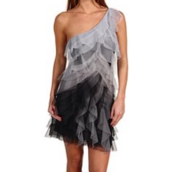 BCBGMaxAzria Dresses & Skirts - BCBGMAXAZRIA dress gray ruffle one shoulder
